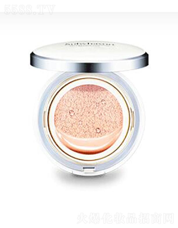 yAVݣ\I޹˾ѩך|۵Һ SPF30+ PA+++