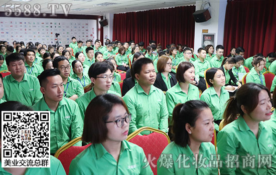 職場(chǎng)商務(wù)禮儀-提升自我修養(yǎng) 職場(chǎng)商務(wù)禮儀-提升自我修養(yǎng)