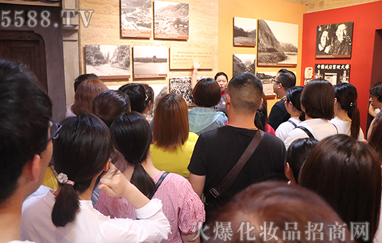 火爆網(wǎng)信陽(yáng)之旅 火爆網(wǎng)信陽(yáng)之旅