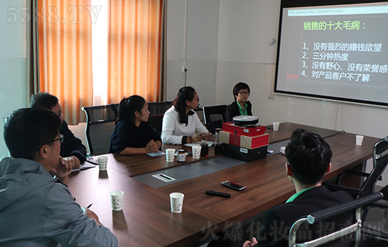 火爆網(wǎng)開展客戶培訓服務 火爆網(wǎng)開展客戶培訓服務