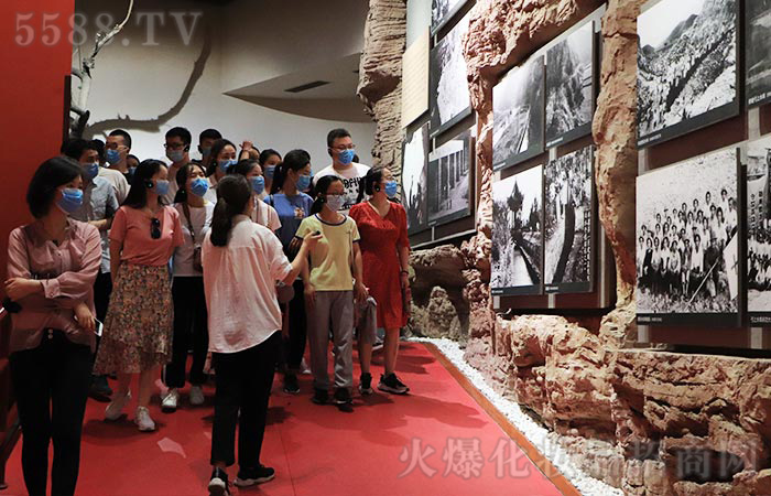 堅(jiān)毅紅旗渠,鑄力火爆魂 堅(jiān)毅紅旗渠,鑄力火爆魂