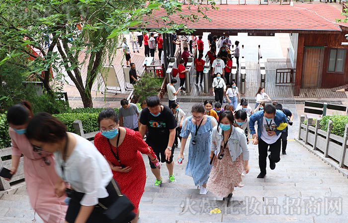 因信任而踏實因收獲而升華 因信任而踏實因收獲而升華