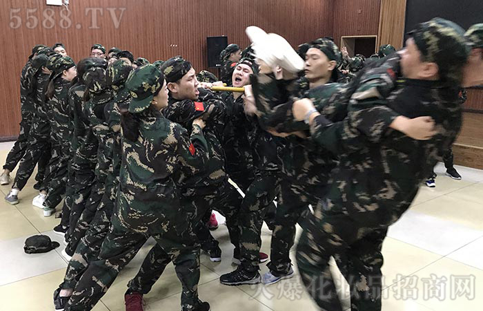 團(tuán)隊(duì)需要合作也需要競(jìng)爭(zhēng) 團(tuán)隊(duì)需要合作也需要競(jìng)爭(zhēng)