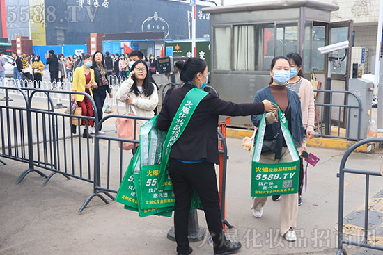 第47屆鄭州國(guó)際美業(yè)博覽會(huì)盛大開(kāi)幕 第47屆鄭州國(guó)際美業(yè)博覽會(huì)盛大開(kāi)幕