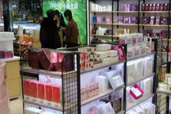 小資生活564分店隆重開(kāi)業(yè) 小資生活564分店隆重開(kāi)業(yè)