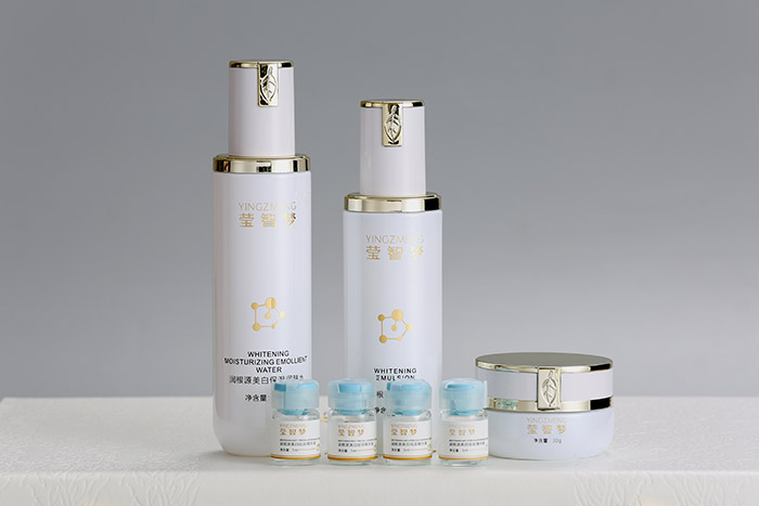 瑩智夢(mèng)潤(rùn)根源美白祛斑套 瑩智夢(mèng)潤(rùn)根源美白祛斑套