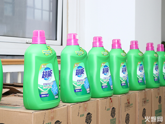 致愛三八女神節(jié),火爆網(wǎng)派發(fā)女神專屬禮物 致愛三八女神節(jié),火爆網(wǎng)派發(fā)女神專屬禮物