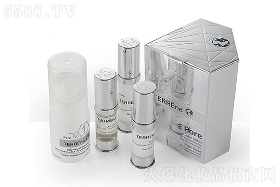 閃鉆系列旅行套裝(限量版) 閃鉆系列旅行套裝(限量版)