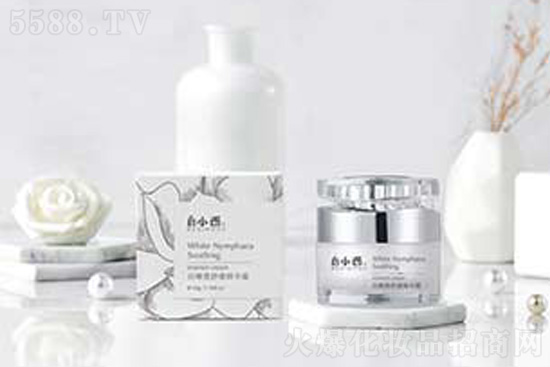 白小西白睡蓮舒緩精華霜 白小西白睡蓮舒緩精華霜