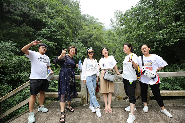 游人間仙境,品經典國學 游人間仙境,品經典國學