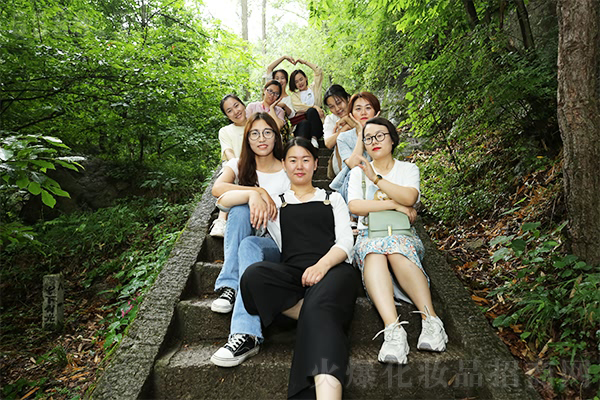 游人間仙境,品經典國學 游人間仙境,品經典國學