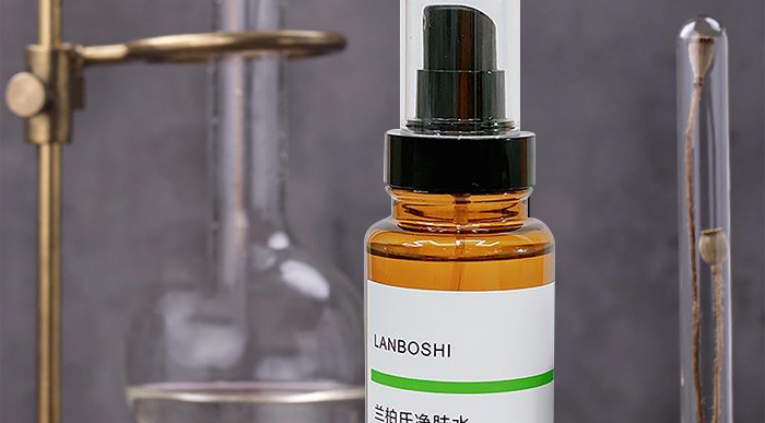 蘭柏氏凈膚水 蘭柏氏凈膚水