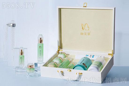 御美翠素顏套 御美翠素顏套