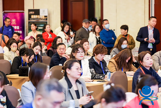 北京國際美業(yè)博覽會圓滿閉幕,共繪美業(yè)新篇章! 北京國際美業(yè)博覽會圓滿閉幕,共繪美業(yè)新篇章!