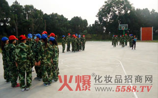 火爆網(wǎng)絡拓展訓練之共建家園