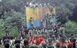 火爆網(wǎng)絡拓展訓練之畢業(yè)墻