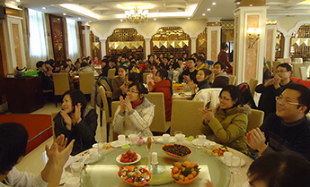 �¾��𱬾W(w��ng)����18����