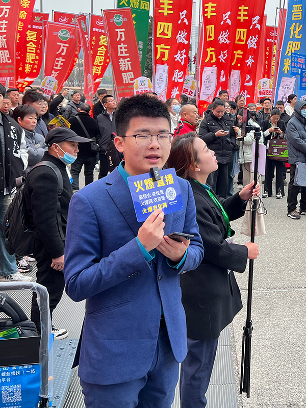 �¾��𱬾W(w��ng)����18����