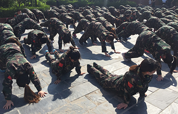 外樹形象，內(nèi)強(qiáng)素質(zhì)，做優(yōu)秀火爆人！