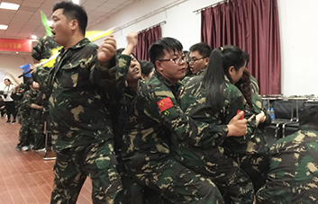 人生充滿著期待，夢想連接著未來。