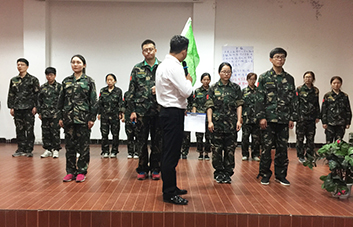 商場如戰(zhàn)場，輸贏皆有之！敢作敢當(dāng)無愧于心！