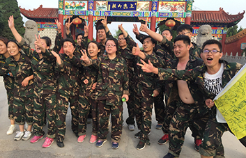 個(gè)人的力量再大也是小，團(tuán)隊(duì)的力量再小也是大！