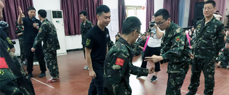 為榮譽(yù)，我們竭盡全力；為成功，我們奮爭秒息！