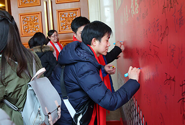 t̺㣬10ĸy˲g